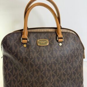 Michael Kors 🧡Jet Set Signature Dome Satchel – Monogram Chic 🧡Preloved Beauty